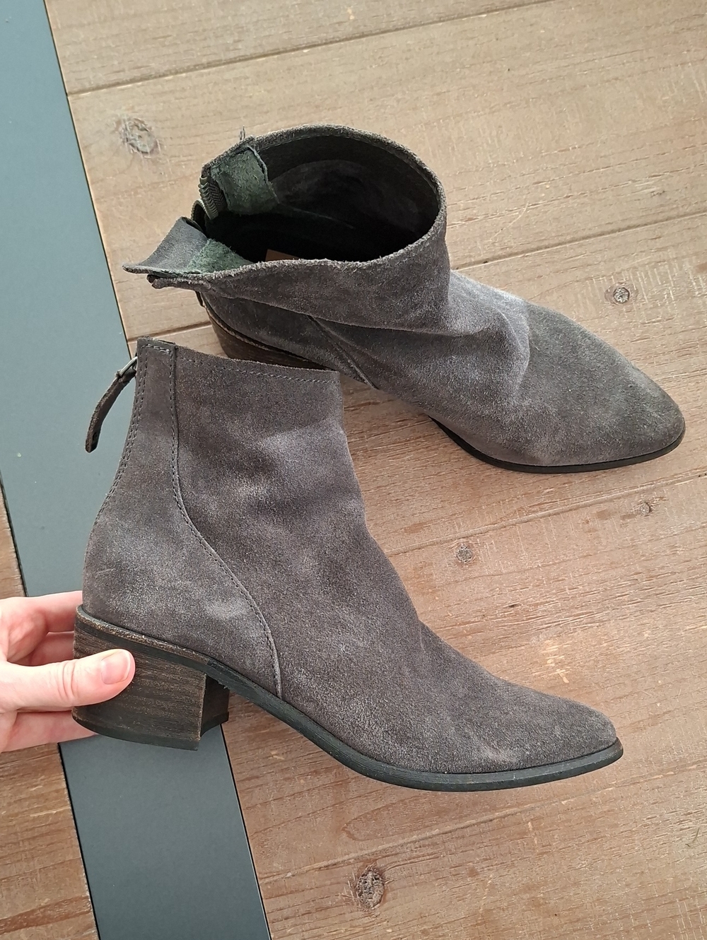 Dolce Vita Dark Grey Genuine Suede Point-toe Western Ankle Boots (Size US 7.5)